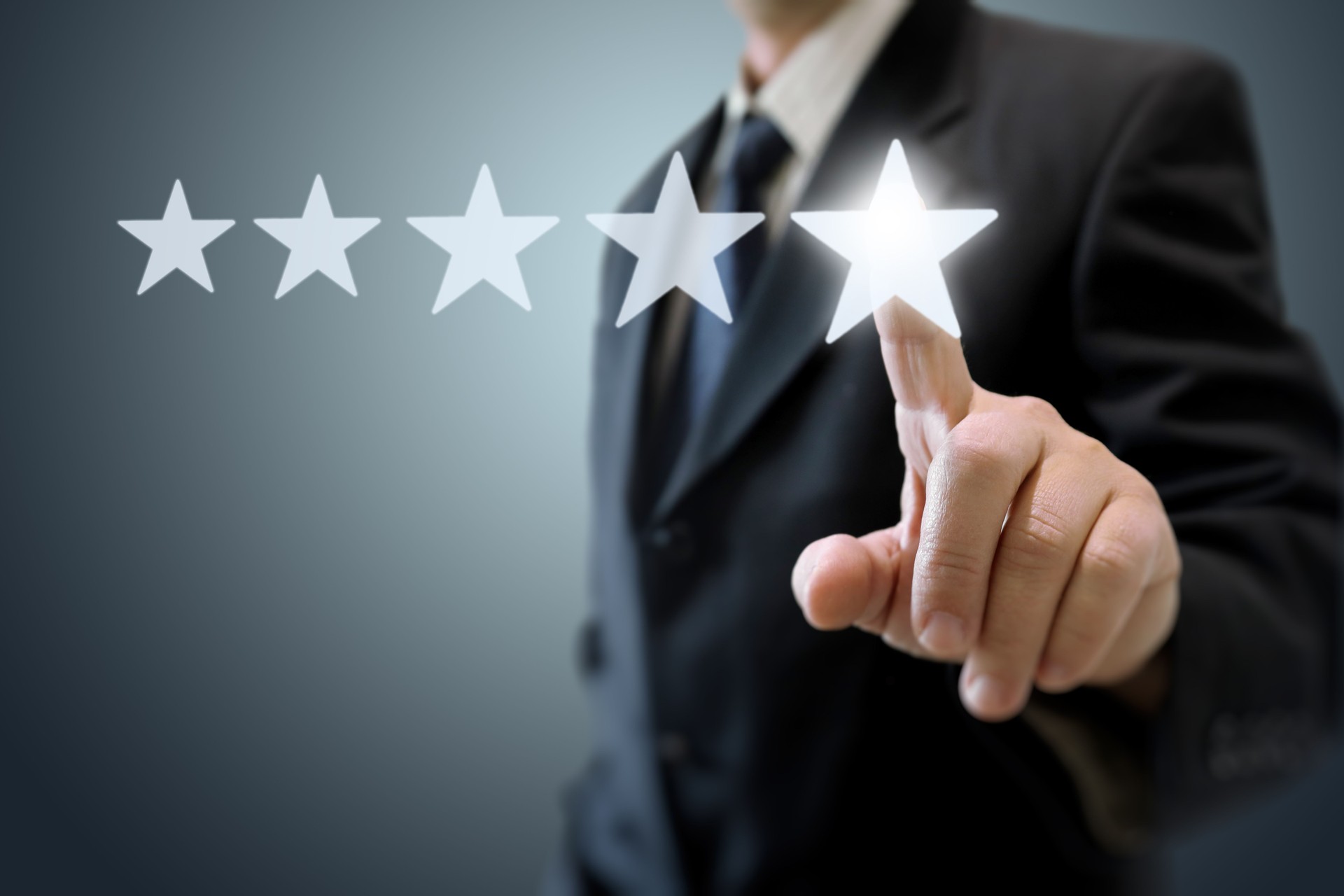 Kunden Umfrage Feedback Sternebewertung Geschäftsmann Firmenkundengeschäft Beitrag